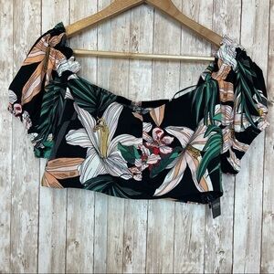 Guess Short Sleeve Cropped Floral Top Size XL
